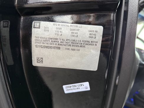 Used 2010 Chevrolet Corvette w/ Preferred Equipment Group image 22