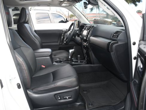 Certified 2021 Toyota 4Runner TRD Off-Road Premium image 21