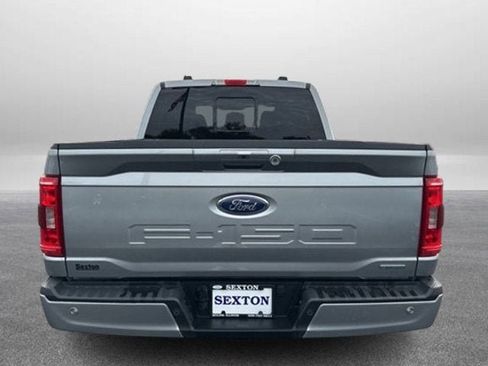 Used 2022 Ford F150 XLT w/ Equipment Group 302A High image 9