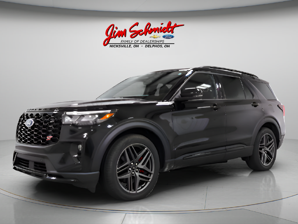 Used 2025 Ford Explorer ST AWD/4WD image 5