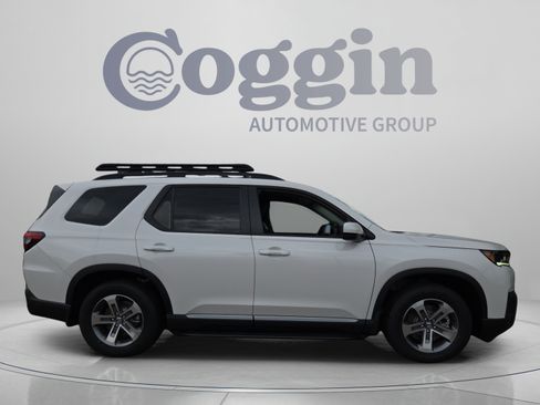 Used 2026 Honda Pilot EX-L image 6
