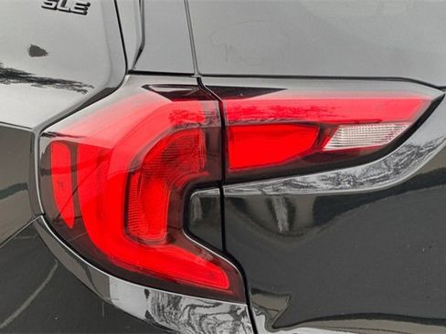 Used 2020 GMC Terrain SLE w/ Elevation Edition image 46