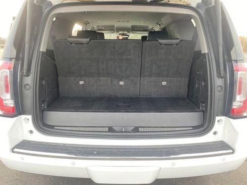 Used 2016 GMC Yukon Denali image 22