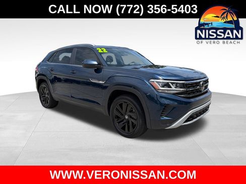 Used 2022 Volkswagen Atlas Cross Sport SE FWD image 1