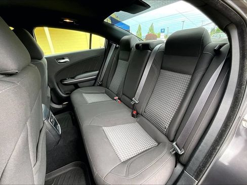 Used 2023 Dodge Charger SXT w/ Cold Weather Package RWD image 21