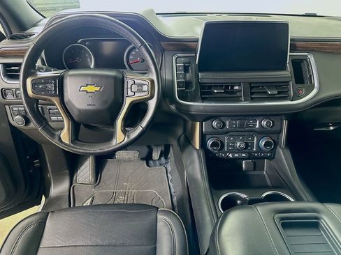 Used 2021 Chevrolet Suburban High Country image 18