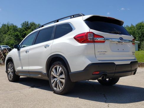 Used 2022 Subaru Ascent Touring AWD/4WD image 5