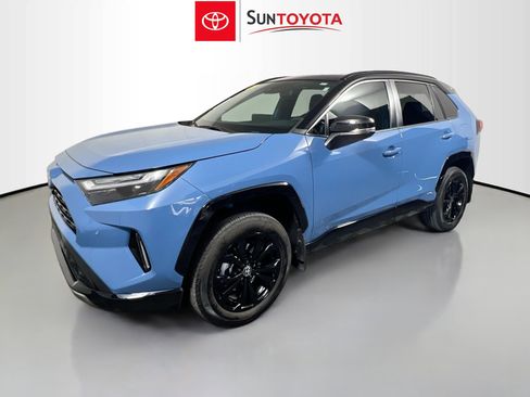Used 2024 Toyota RAV4 XSE w/ Advanced Technology Package AWD/4WD image 9