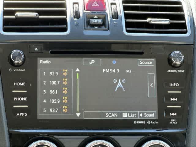 Used 2017 Subaru Forester 2.5i Premium w/ All-Weather Package AWD/4WD image 11