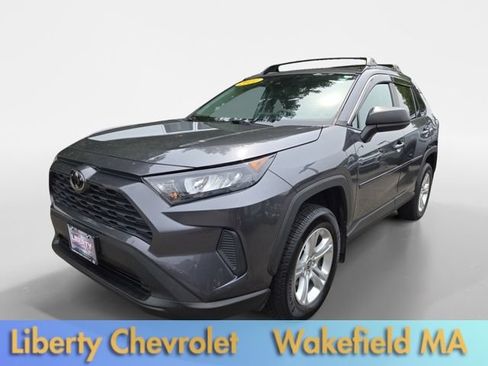 Used 2021 Toyota RAV4 LE w/ Carpet Mat Package (TMS) AWD/4WD image 7