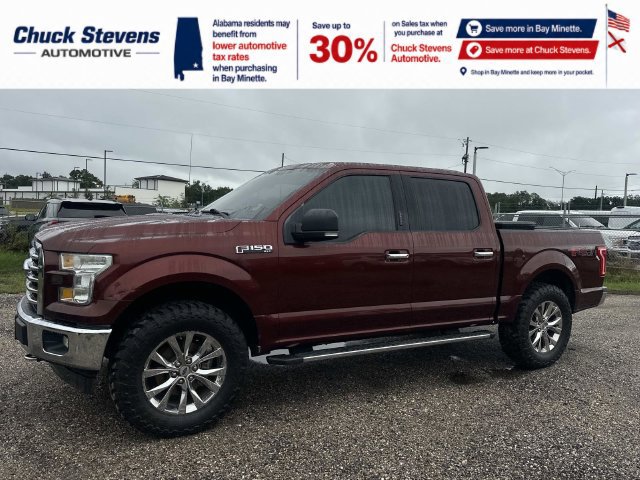 Used 2017 Ford F150 XLT w/ Equipment Group 302A Luxury AWD/4WD image 3