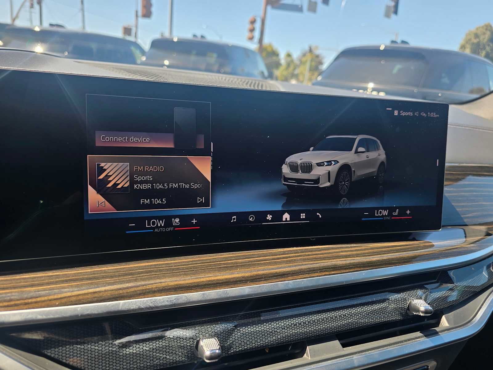 Used 2024 BMW X5 xDrive50e AWD/4WD image 28