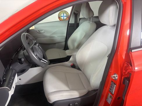Used 2025 Hyundai Kona SEL AWD/4WD image 11