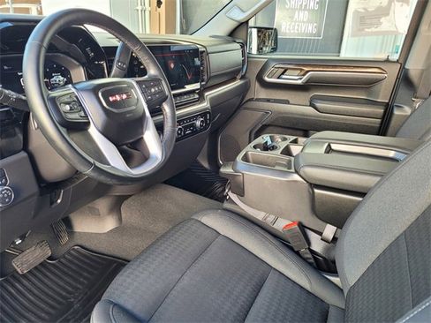 Used 2023 GMC Sierra 1500 Elevation image 11