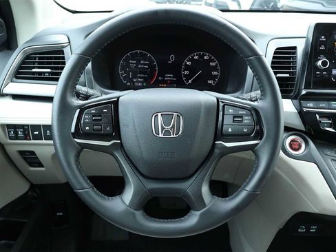 Certified 2025 Honda Odyssey EX-L image 15