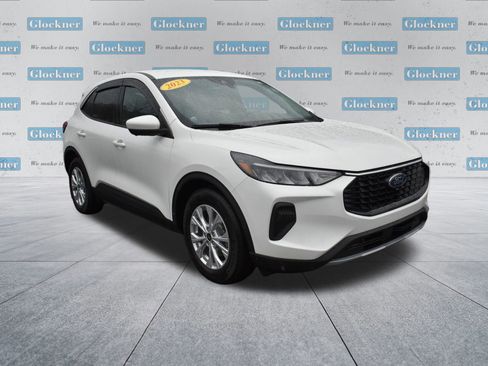 Used 2023 Ford Escape Active w/ Tech Pack #2 image 3