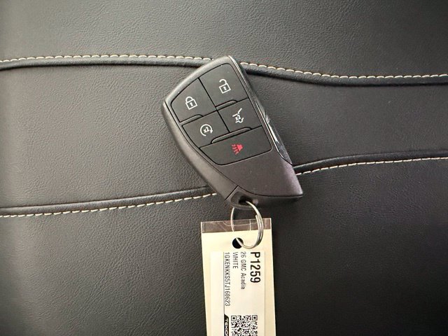 Used 2026 GMC Acadia Elevation w/ Elevation Premium Package FWD image 41