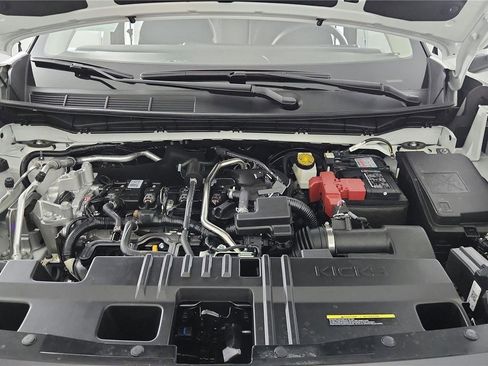 Used 2025 Nissan Kicks SV image 42