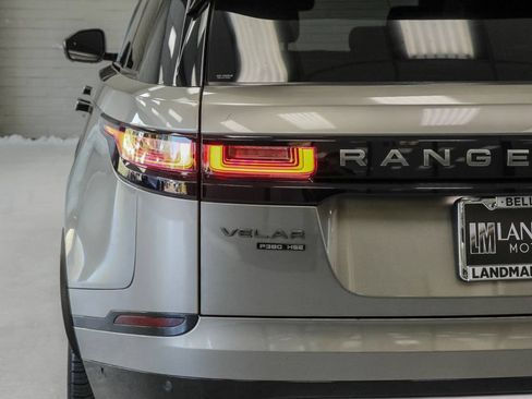 Used 2018 Land Rover Range Rover Velar R-Dynamic HSE AWD/4WD image 28