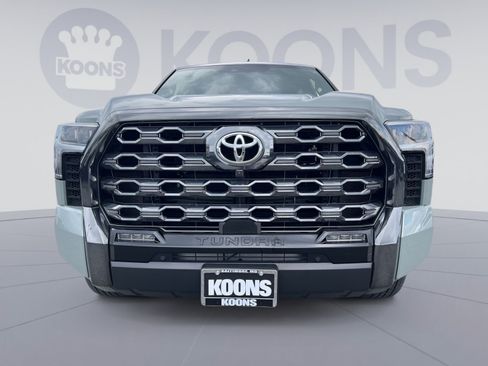 Used 2025 Toyota Tundra Platinum AWD/4WD image 11