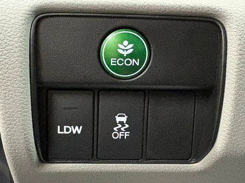 Used 2013 Honda Accord EX-L image 34