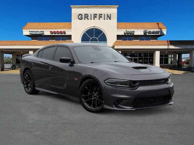 Used 2023 Dodge Charger Scat Pack w/ Plus Group RWD image 2