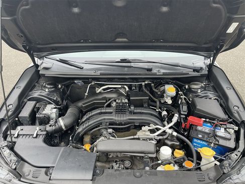 Used 2019 Subaru Crosstrek 2.0i Premium image 26