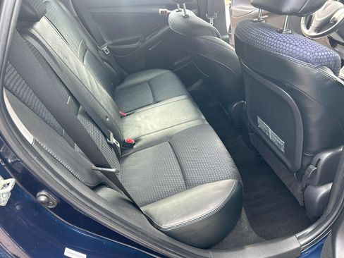 Used 2009 Pontiac Vibe GT image 14