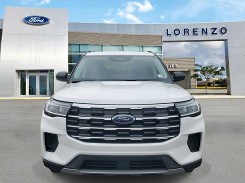 New 2026 Ford Explorer Active image 2