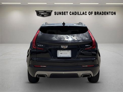 Certified 2023 Cadillac XT4 Premium Luxury w/ Cold Weather Package FWD image 4