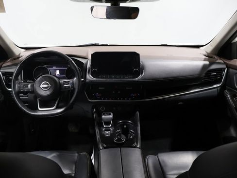 Used 2023 Nissan Rogue SL w/ SL Premium Package image 18