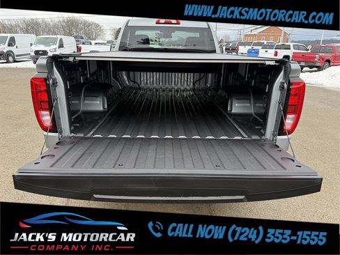 Used 2025 GMC Sierra 1500 Pro w/ Convenience Package AWD/4WD image 15