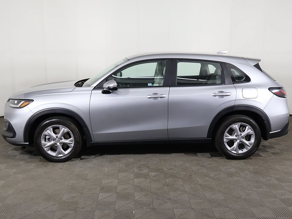 Used 2024 Honda HR-V LX image 14