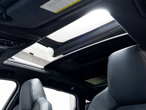 Used 2023 Audi SQ7 Prestige image 37