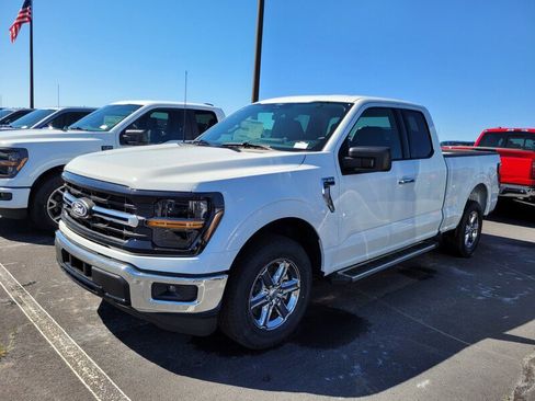 New 2025 Ford F150 XLT w/ Equipment Group 301A Standard image 25