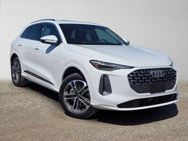 New 2026 Audi Q5 Premium Plus AWD/4WD image 1