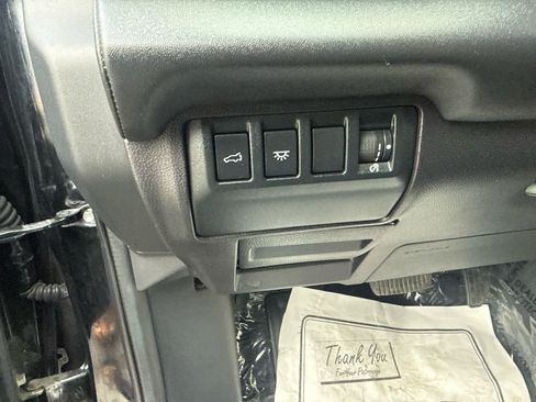 Used 2023 Subaru Ascent Limited image 20