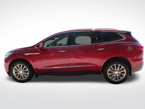 Used 2020 Buick Enclave Premium w/ Sun and Sites Package AWD/4WD image 2