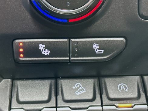 Used 2019 Chevrolet Silverado 1500 LT Trail Boss image 22