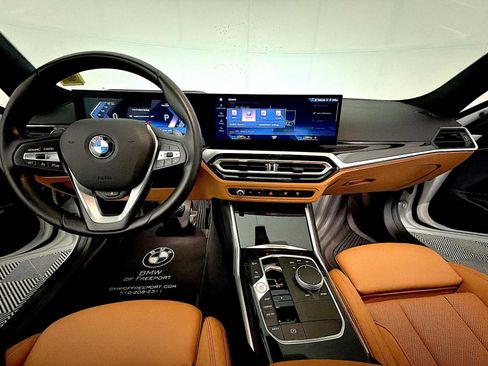 Used 2024 BMW 330i xDrive Sedan w/ Premium Package AWD/4WD image 14