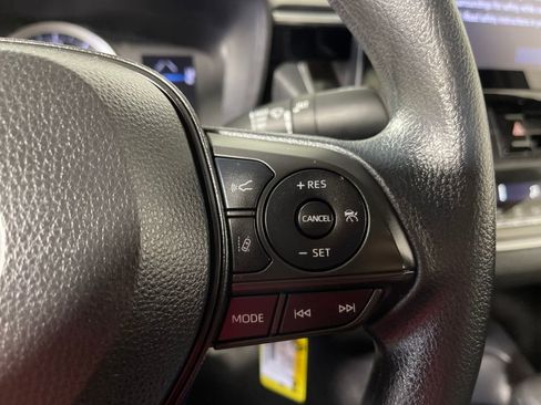 Certified 2022 Toyota Corolla LE image 27