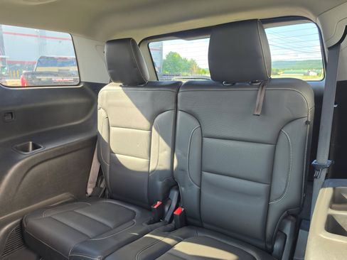 Used 2018 GMC Acadia SLT AWD/4WD image 11