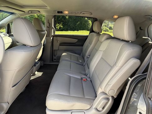 Used 2011 Honda Odyssey EX-L image 15