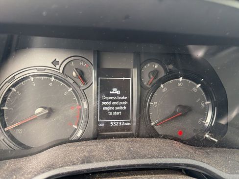 Used 2021 Toyota 4Runner SR5 image 9