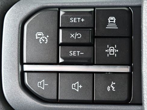 New 2025 Ford F150 XLT w/ Equipment Group 302A MID image 32