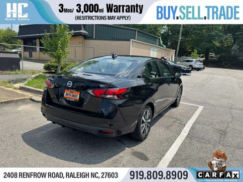 Used 2021 Nissan Versa SV FWD image 5