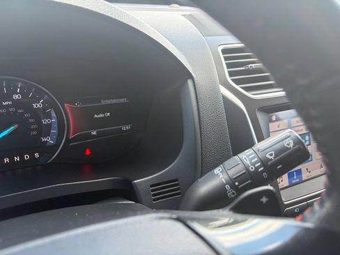Used 2019 Ford Explorer Sport w/ Equipment Group 401A AWD/4WD image 47