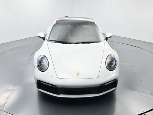 Certified 2022 Porsche 911 Carrera image 41