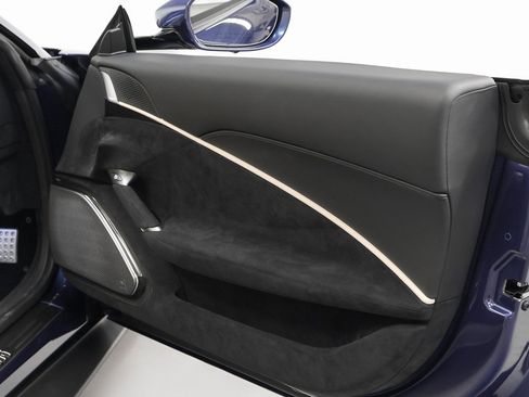 Certified 2025 Ferrari Roma Spider image 31