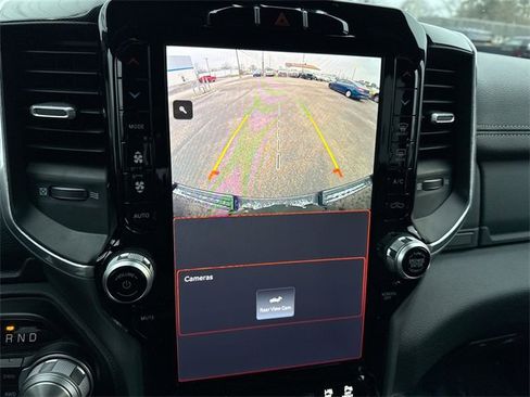 Used 2022 RAM 1500 Laramie image 17
